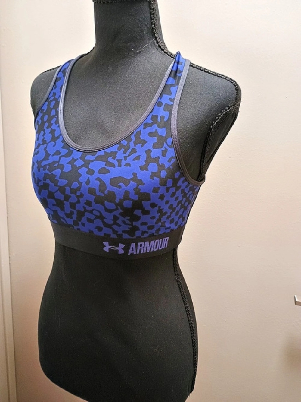 Under Armour Crossback Mid Printed Sports Bra Blue & Black